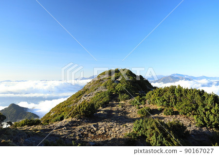 Taiwan alpine trekking South section of the Central Mountains Mountaineering adventure 90167027