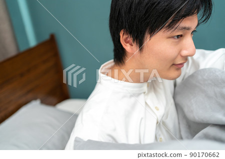 床 男人 男 90170662