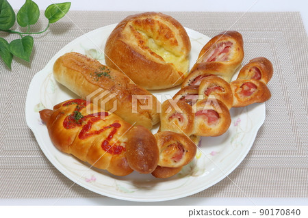 5 types of cooking bread 90170840