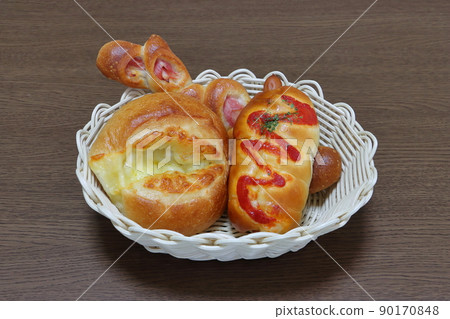 3 types of cooking bread 90170848