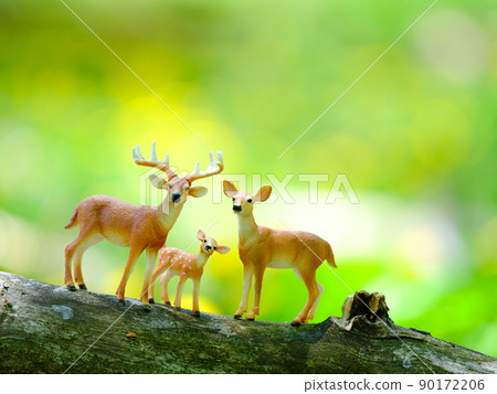 Deer figure 90172206