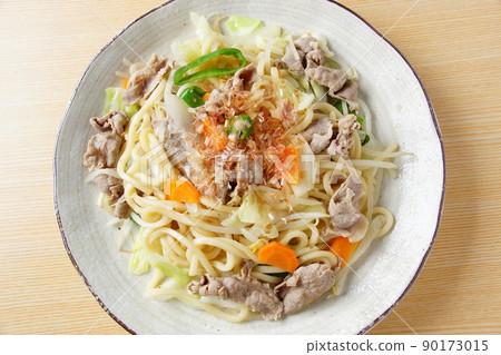 Yaki udon noodles Yaki udon noodles 90173015