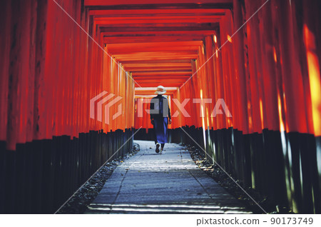 Fushimi Inari Taisha Shrine and travelers Fushimi Inari Taisha Shrine and travelers 90173749