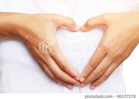 The heart is a muscular organ which pumps blood throughout the blood vessels to different parts of the body. 90177278