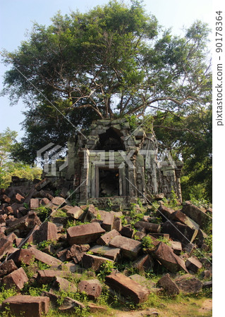 Enjoy a magnificent World Heritage Site! Cambodia Angkor Wat Ruins, Preah Vihear, Benmeria Ruins Enjoy a magnificent World Heritage Site! Cambodia Angkor Wat Ruins, Preah Vihear, Benmeria Ruins 90178364