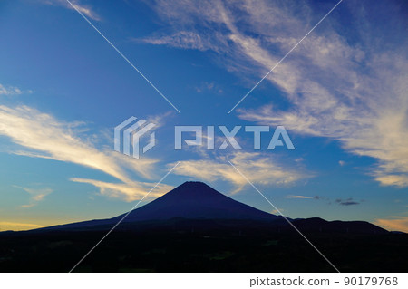 秋日的富士山 90179768