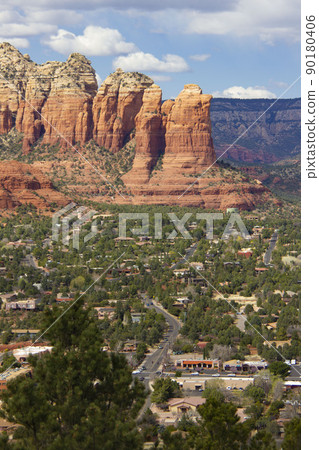 Overlooking the city of Sedna in the United States from above 90180406