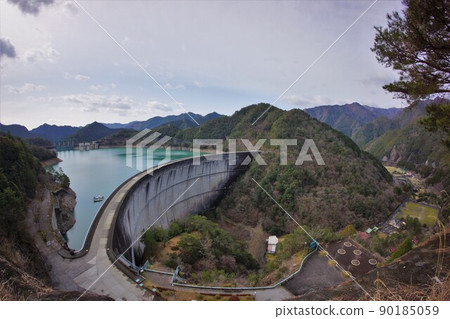 Ikehara Dam and Lake Ikehara from the observatory 90185059