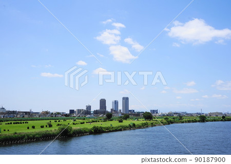 May Kawasaki 309 Shin-Kawasaki Square Park City Shin-Kawasaki and Tama River 90187900