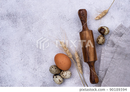 Baking concept with rolling pin Baking concept with rolling pin 90189394
