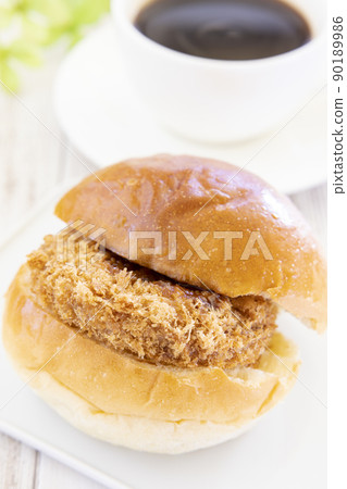 Delicious Menchi-katsu burger and coffee Delicious Menchi-katsu burger and coffee 90189986