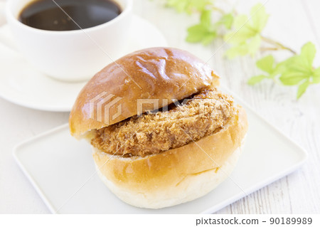 Delicious Menchi-katsu burger and coffee Delicious Menchi-katsu burger and coffee 90189989