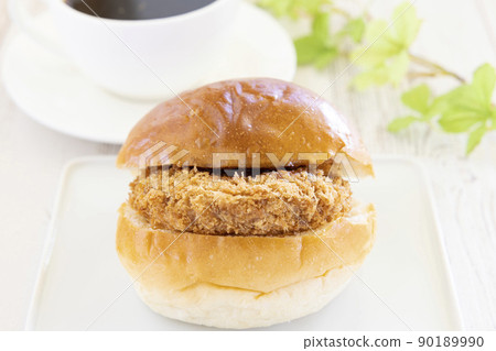 Delicious Menchi-katsu burger and coffee Delicious Menchi-katsu burger and coffee 90189990