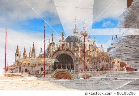 Water reflection view of St Mark's Basilica, Venice, Italy 90190296