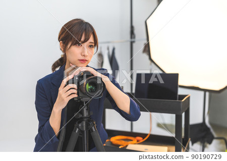 photographer, cameraman, photographers 90190729