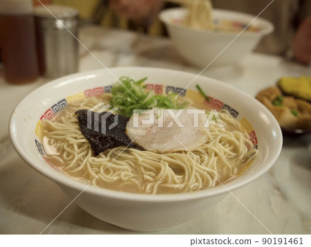 Ramen Ramen Hakata Kurume Pork Bone Tonkotsu 90191461
