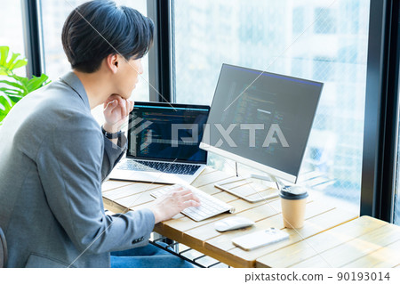 System engineers System engineers 90193014