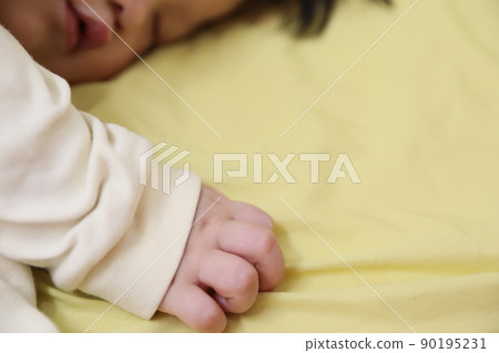 toddler sleeping toddler sleeping 90195231