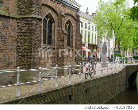 the city of delft in the netherlands the city of delft in the netherlands 90197036