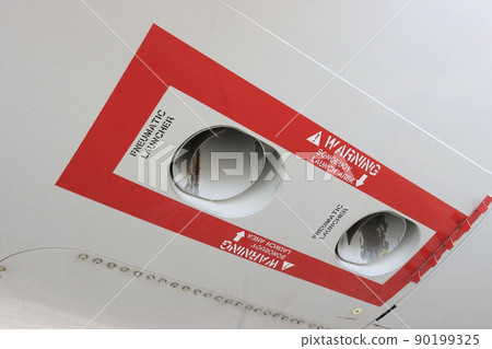 Sonobuoy drop port patrol aircraft anti-submarine patrol aircraft sound wave detector 90199325