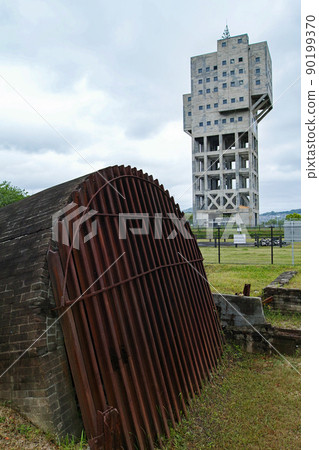 福岡縣/舊石梅礦井砲塔(石梅礦井砲塔)和第 8 礦山批發礦坑入口 福岡縣/舊石梅礦井砲塔(石梅礦井砲塔)和第 8 礦山批發礦坑入口 90199370