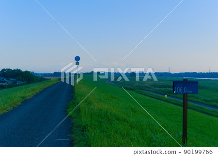 Scenery of Tone River Cycling Road May 2022 Scenery of Tone River Cycling Road May 2022 90199766