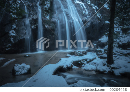 Kyoto Prefecture Kanabiki Falls Snowscape Kyoto Prefecture Kanabiki Falls Snowscape 90204438