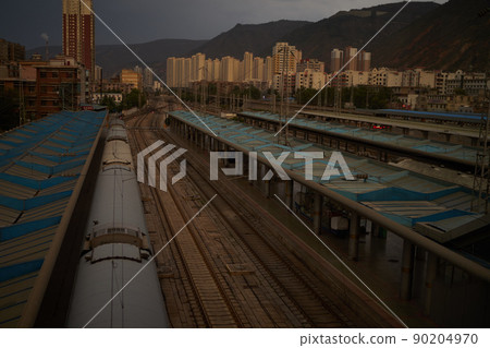 Dusk at Lanzhou Station 90204970