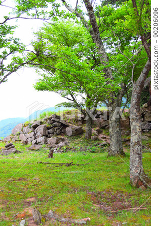 Wakasa Onigajo Continued 100 Fine Castles in Japan Wakasa Onigajo Continued 100 Fine Castles in Japan 90206096