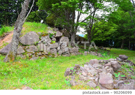 Wakasa Onigajo Continued 100 Fine Castles in Japan 90206099