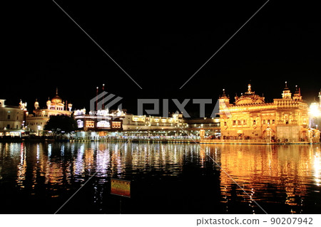 Illuminated golden temple Illuminated golden temple 90207942
