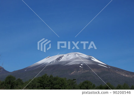Mt. Asama with residual snow in spring 90208546