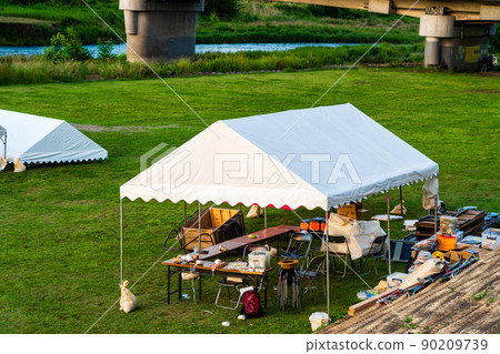 Spring event preparation evening Spring event preparation evening 90209739