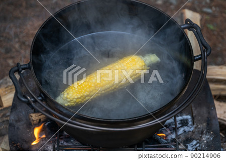 營地的荷蘭烤爐 90214906