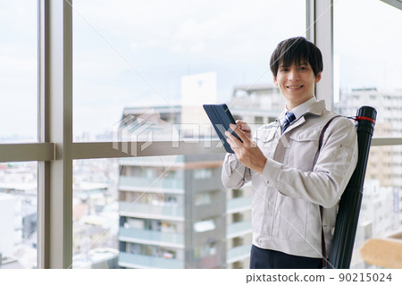 建築公司的員工 90215024