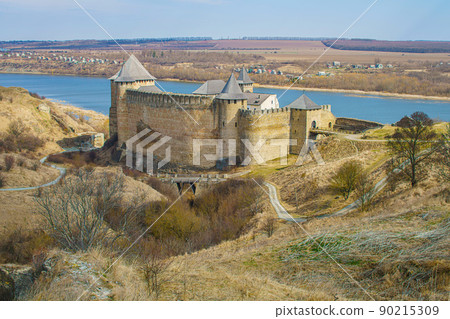 Khotyn, Ukraine - March 29, 2022 90215309
