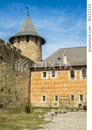 Khotyn, Ukraine - March 29, 2022 Khotyn, Ukraine - March 29, 2022 90215310