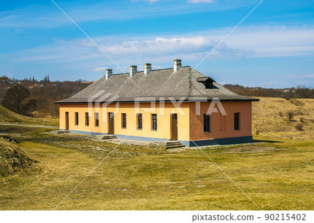 Khotyn, Ukraine - March 29, 2022 90215402