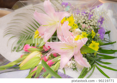 Funeral hall bouquet 90219771