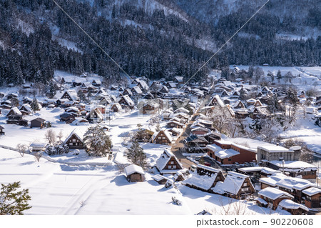 《Gifu Prefecture》 Shirakawa-go in the snow, winter gassho-zukuri village 《Twilight》 《Gifu Prefecture》 Shirakawa-go in the snow, winter gassho-zukuri village 《Twilight》 90220608