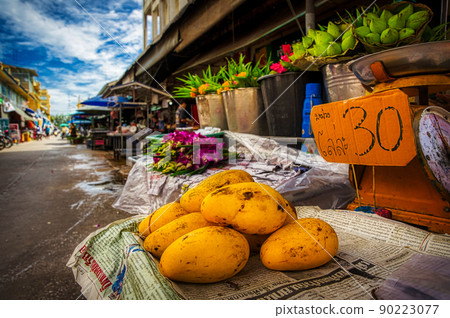 Mango Market Ratchaburi Thailand 90223077