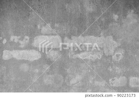 Concept of a plain white plastered brick wall with cracks for backgrounds, patterns and textures for backgrounds. Concrete surfaces are slightly rough. Random seamless wall pattern. 90223173