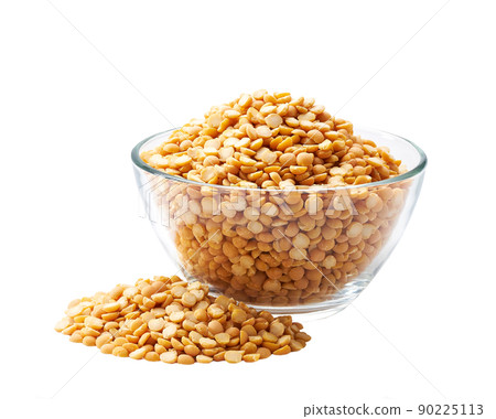 dried peas in a glass plate and scattered isolated on white background. dried peas in a glass plate and scattered isolated on white background. 90225113