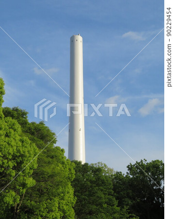 從光丘公園看到的光丘清掃工廠的煙囪 90229454