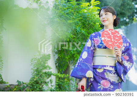 浴衣的女人 浴衣的女人 90230391