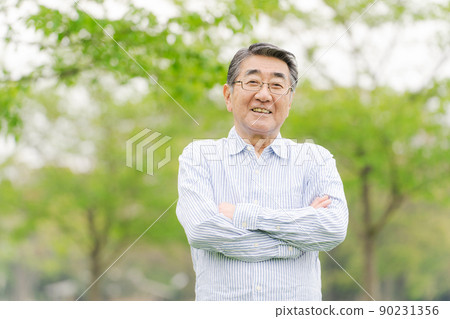 精力充沛的高級男性 精力充沛的高級男性 90231356