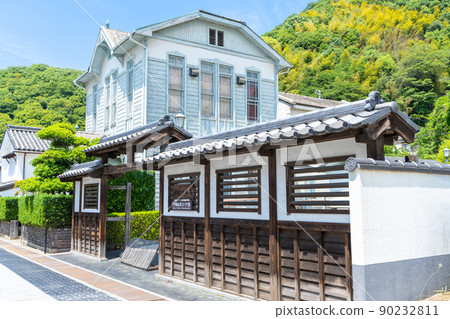 《Hiroshima Prefecture》 Takehara Townscape Conservation Area (Important Traditional Buildings Preservation Area) 90232811