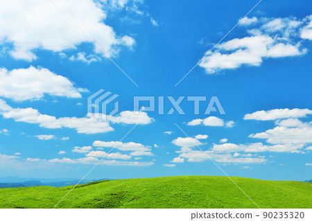 熊本縣藍天和新綠阿蘇 90235320