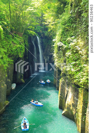 高千穗峽真井瀑布[宮崎縣高千穗町] 90236463