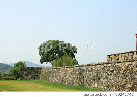 Spring countryside scenery, Nagan-eupseong 90242748